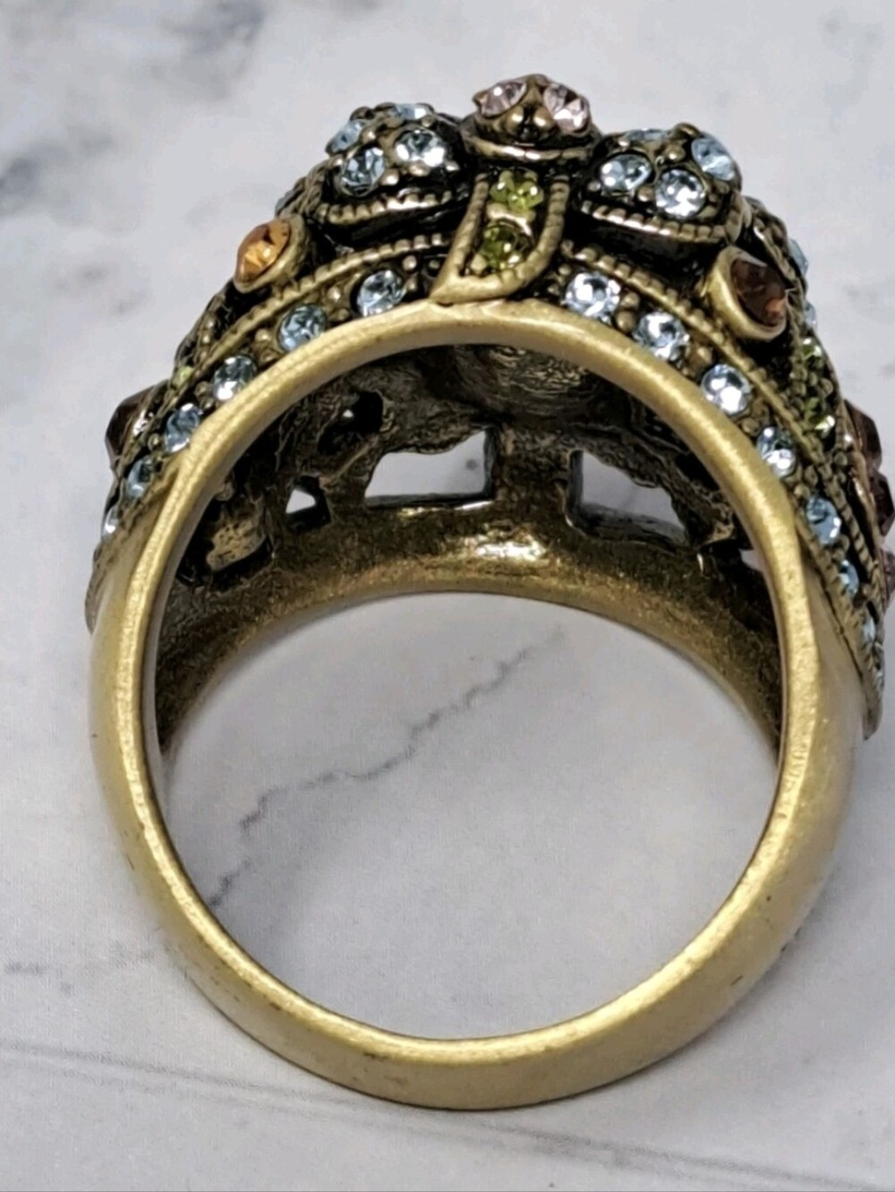 Heidi Daus Swarovski Crystal Statement Cocktail Ring - 9.5 - Picture 4 of 10